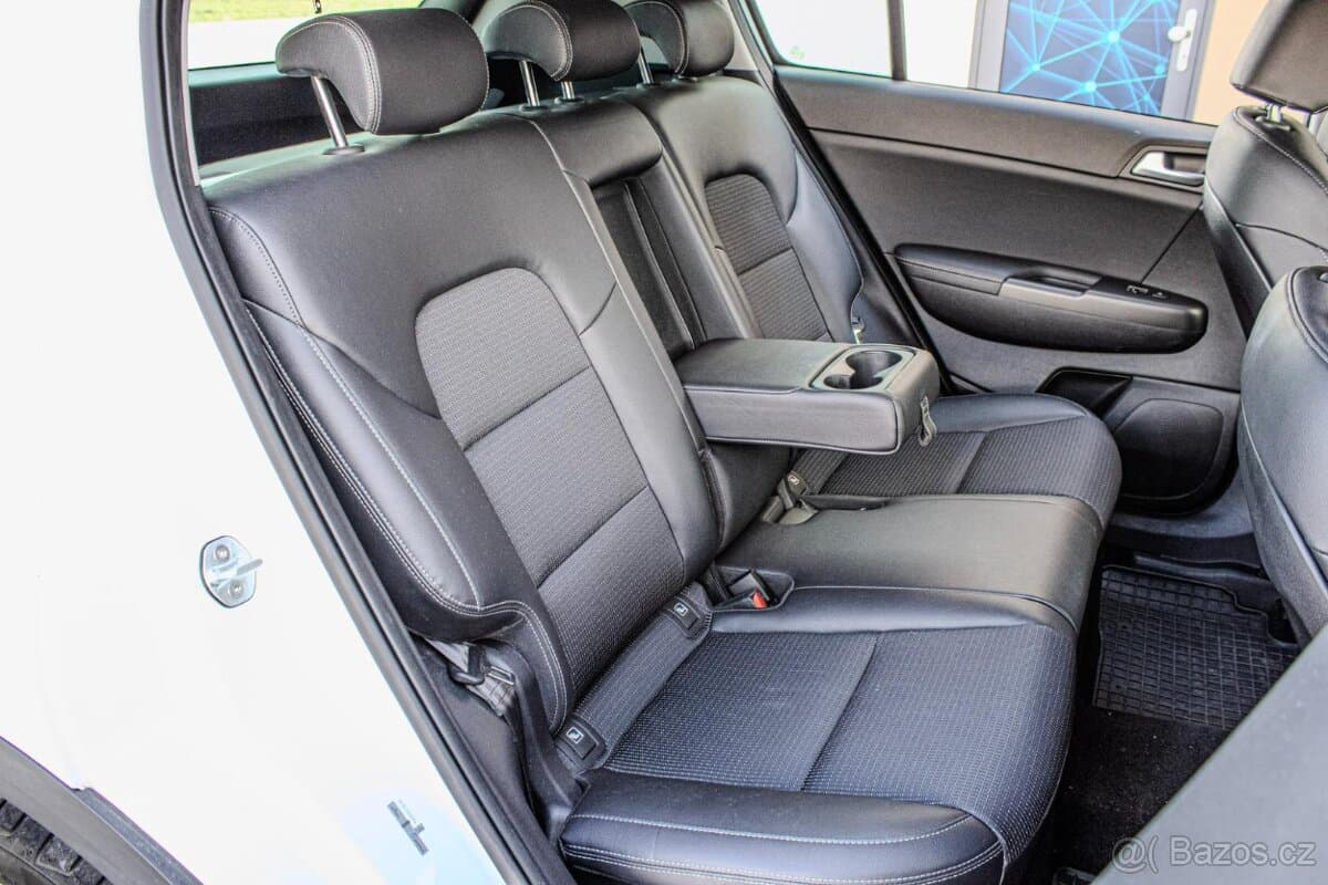 2020 Kia SPORTAGE - 14