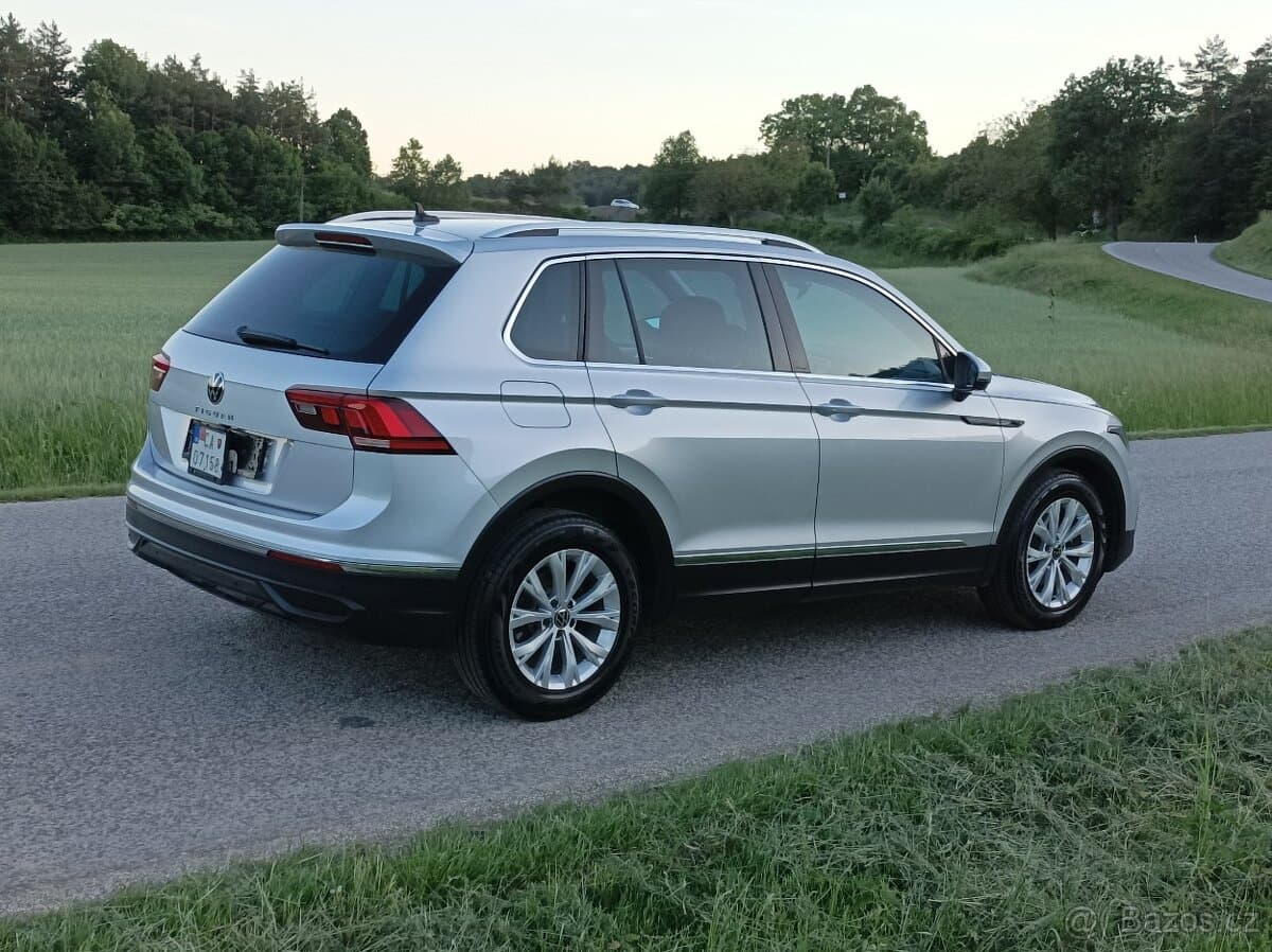 2021 Volkswagen TIGUAN - 14