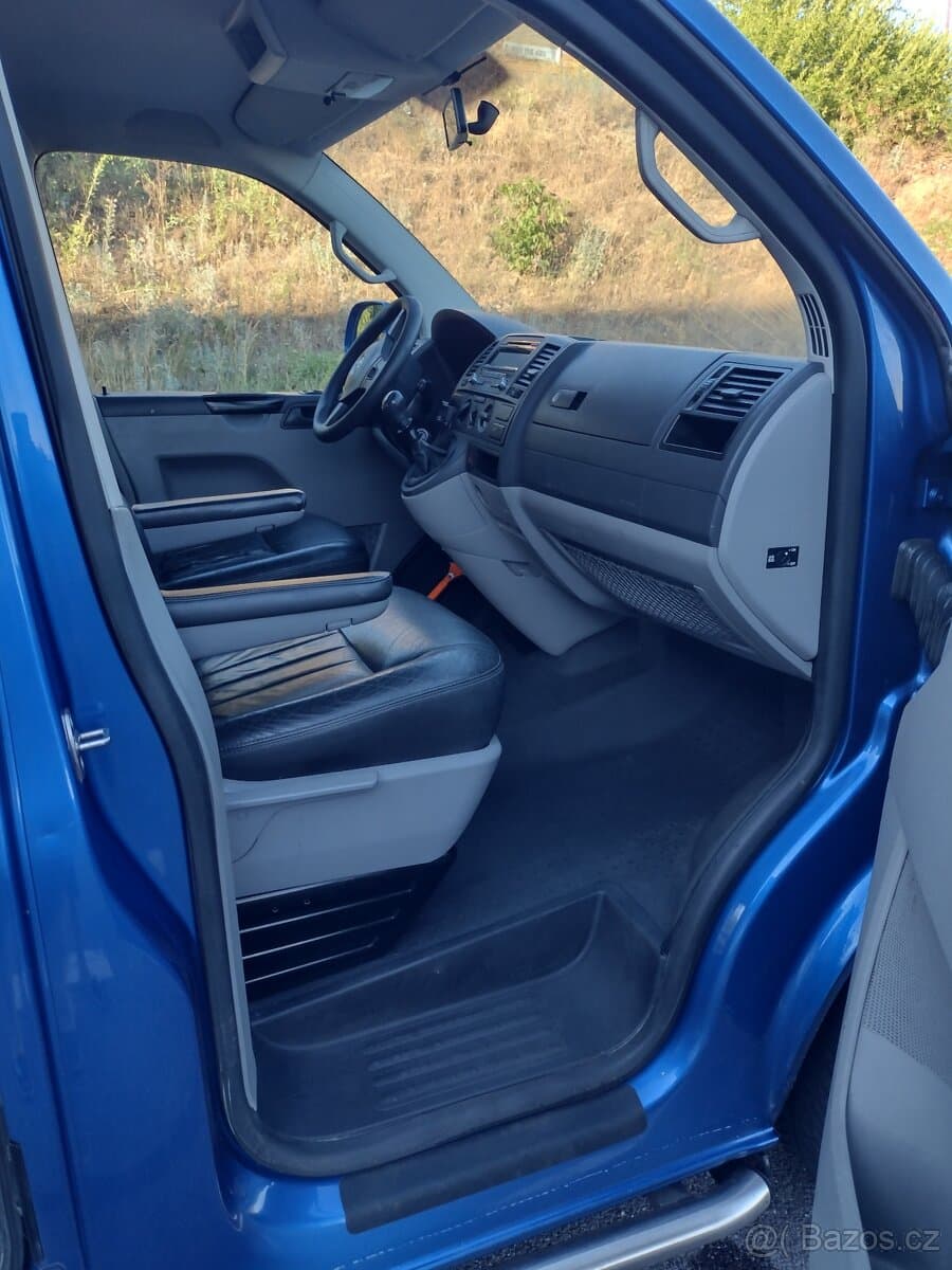 2010 Volkswagen TRANSPORTER - 14