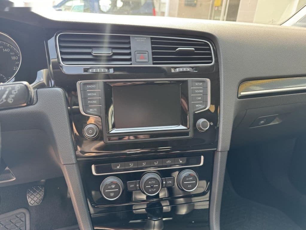 2014 Volkswagen GOLF - 14