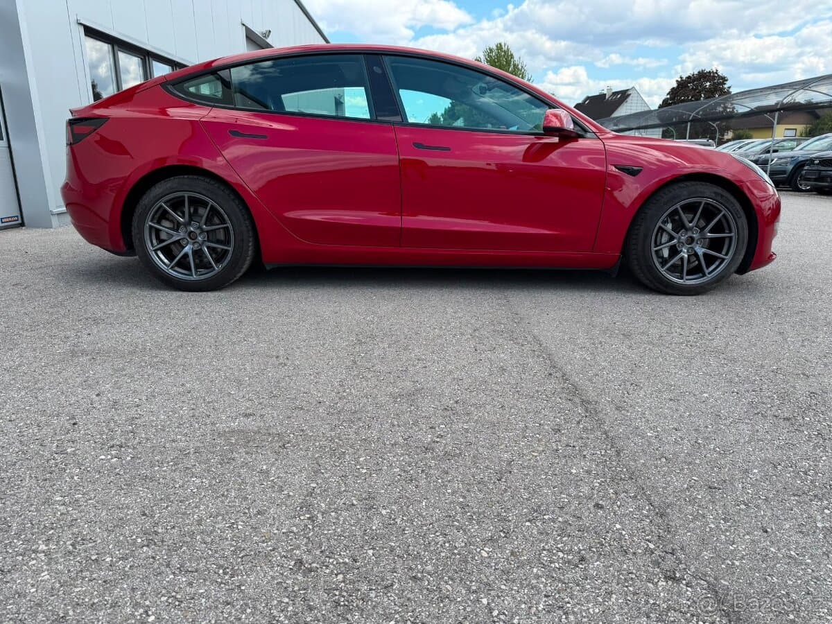 2022 Tesla MODEL 3 - 14