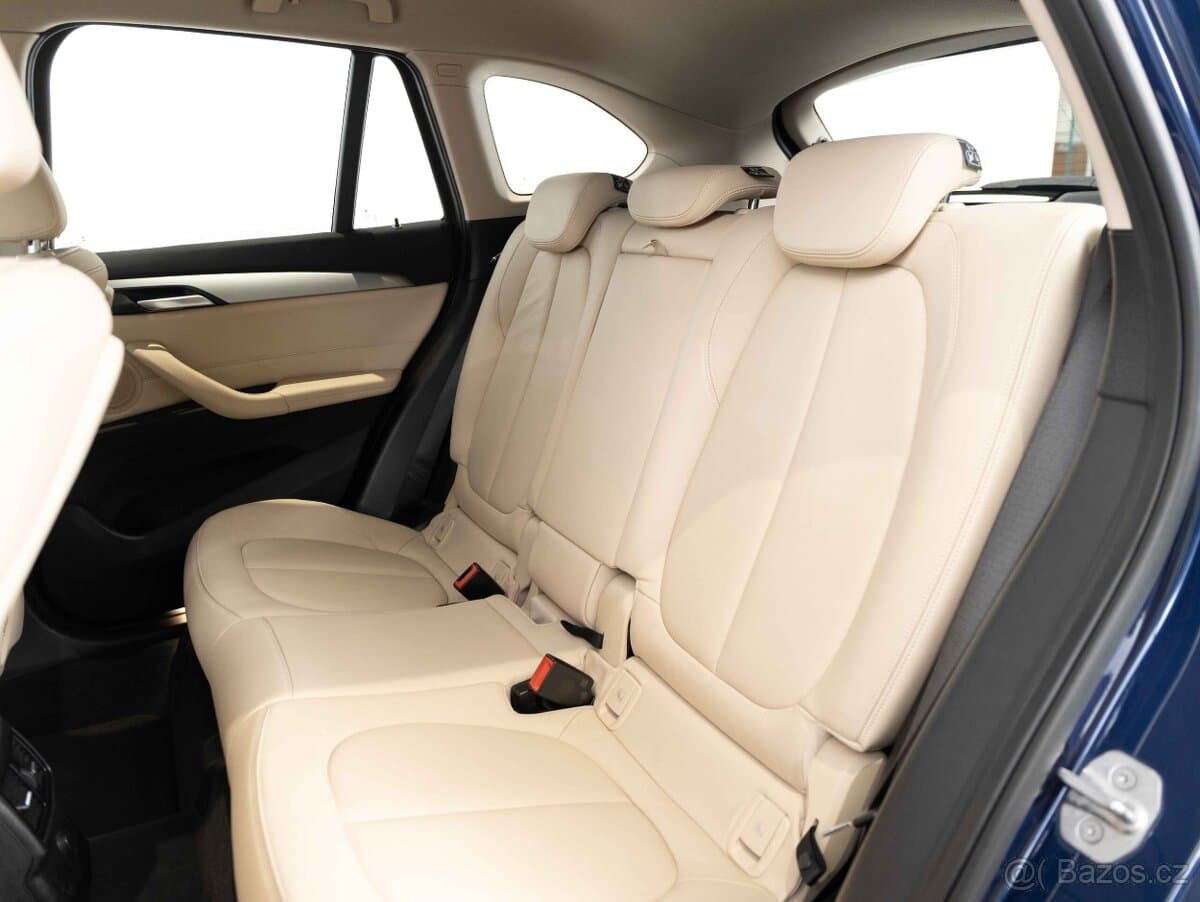 2016 BMW X1 - 14