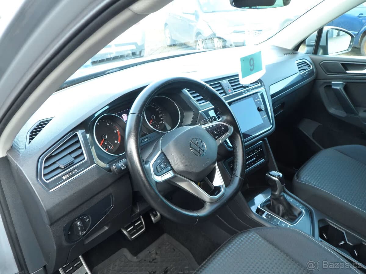 2021 Volkswagen TIGUAN - 14