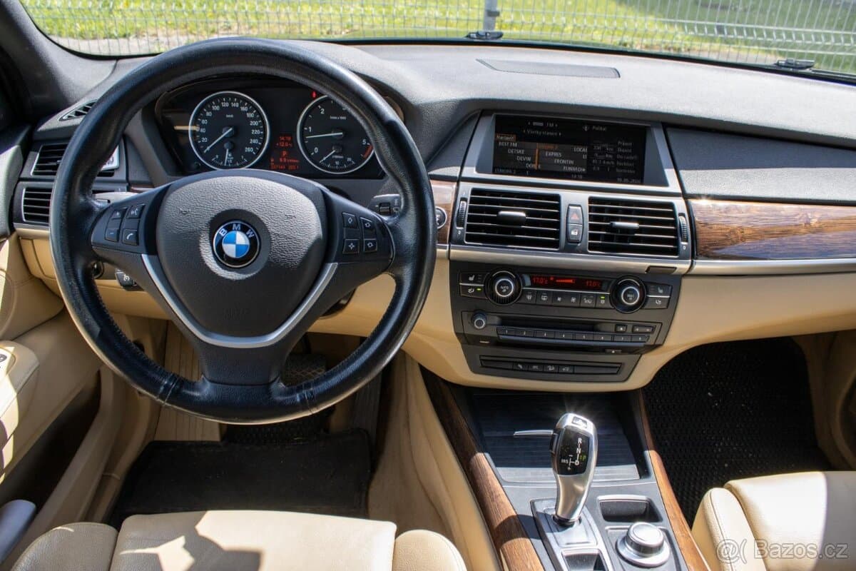 2009 BMW X5 - 14