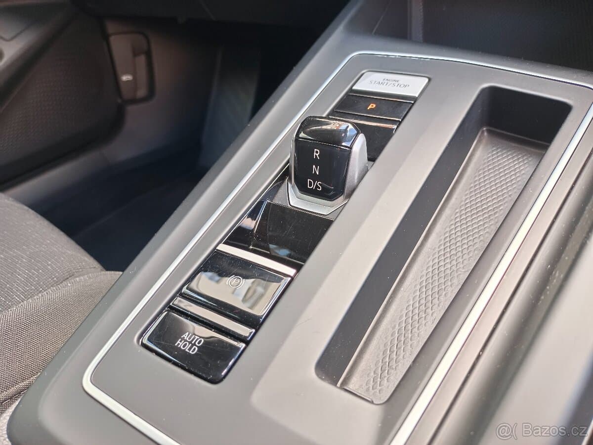 2022 Volkswagen GOLF - 14