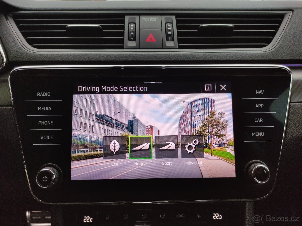 2021 Škoda SUPERB - 14