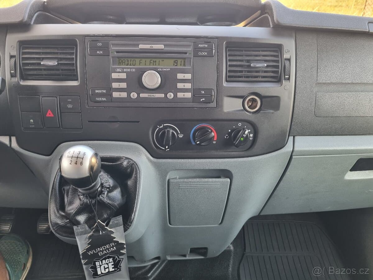 2011 Ford TRANSIT - 14