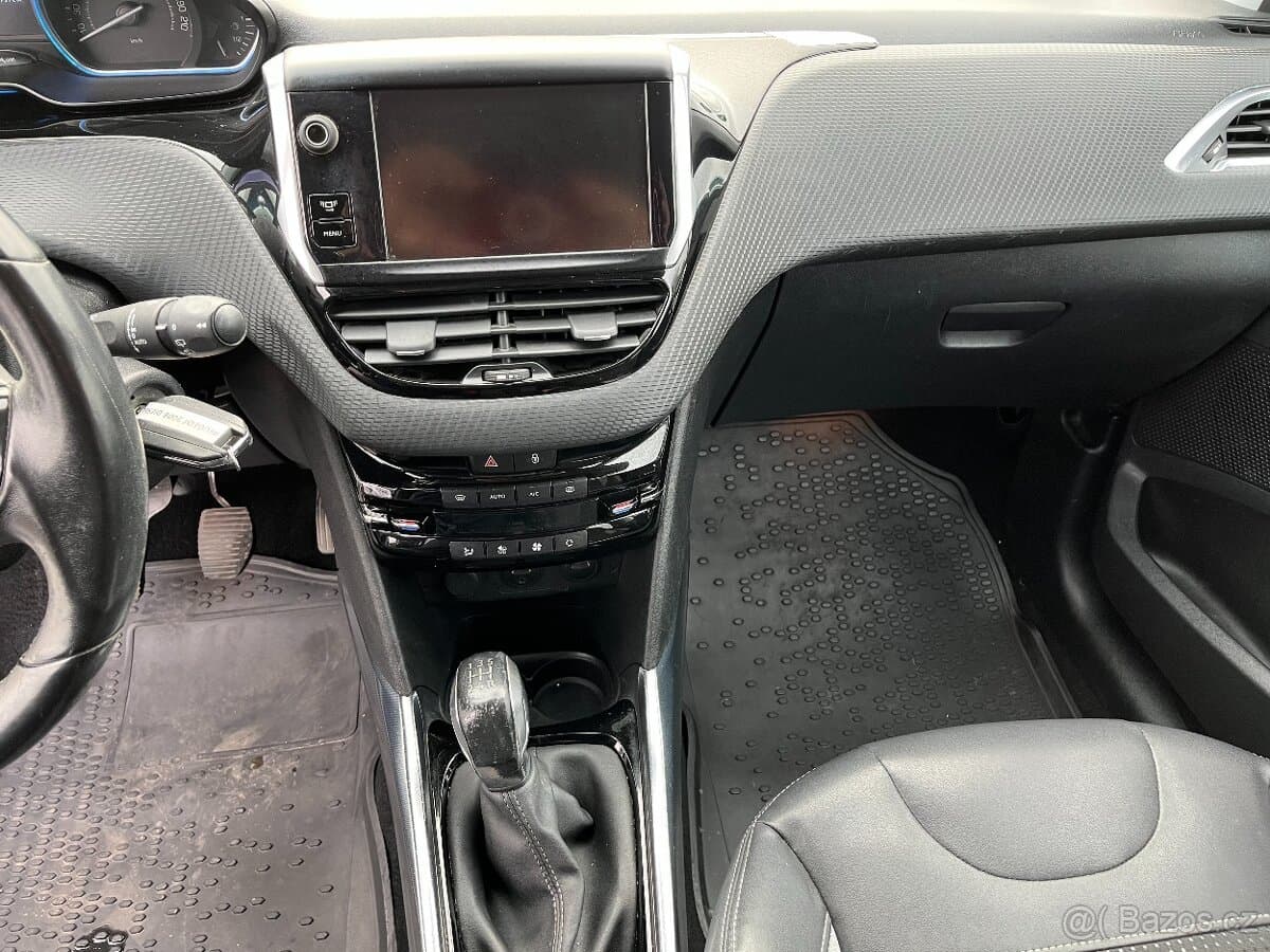 2014 Peugeot 2008 - 14