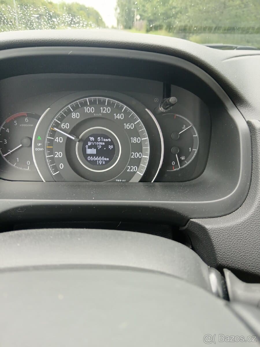 2017 Honda CR-V - 14