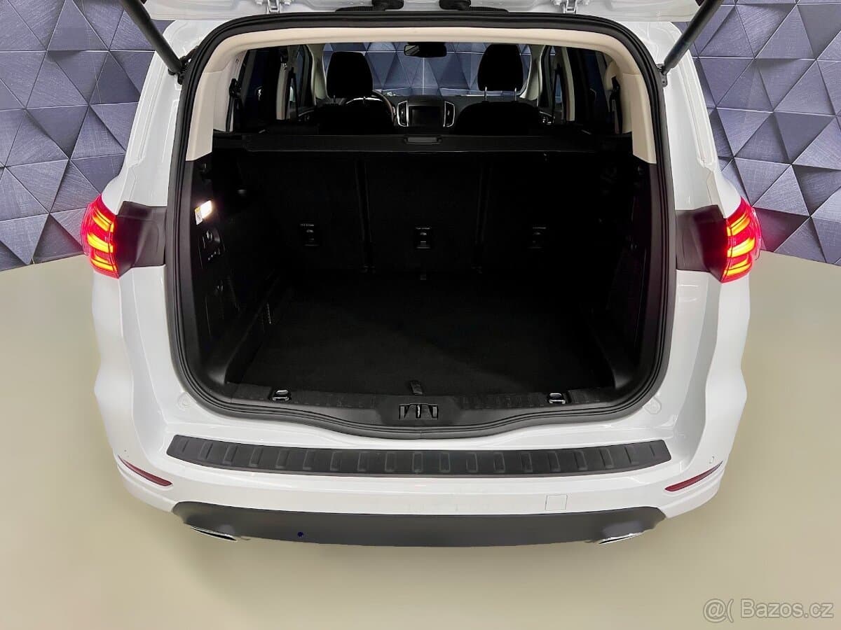 2020 Ford S-MAX - 14
