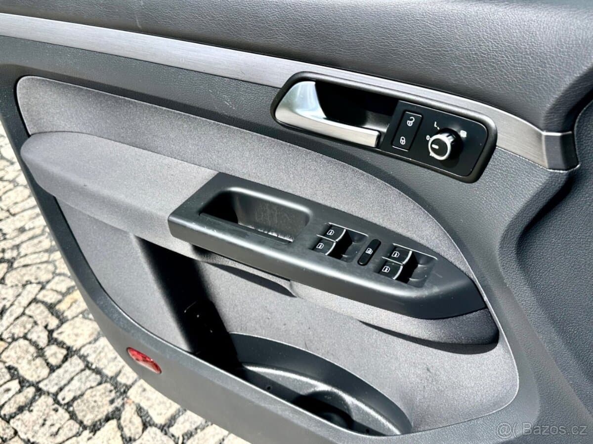 2011 Volkswagen TOURAN - 14