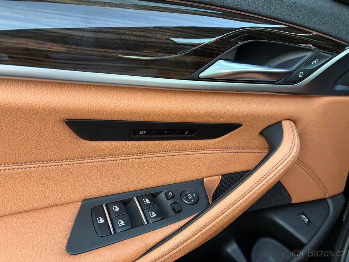 2018 BMW 5-SERIES - 14