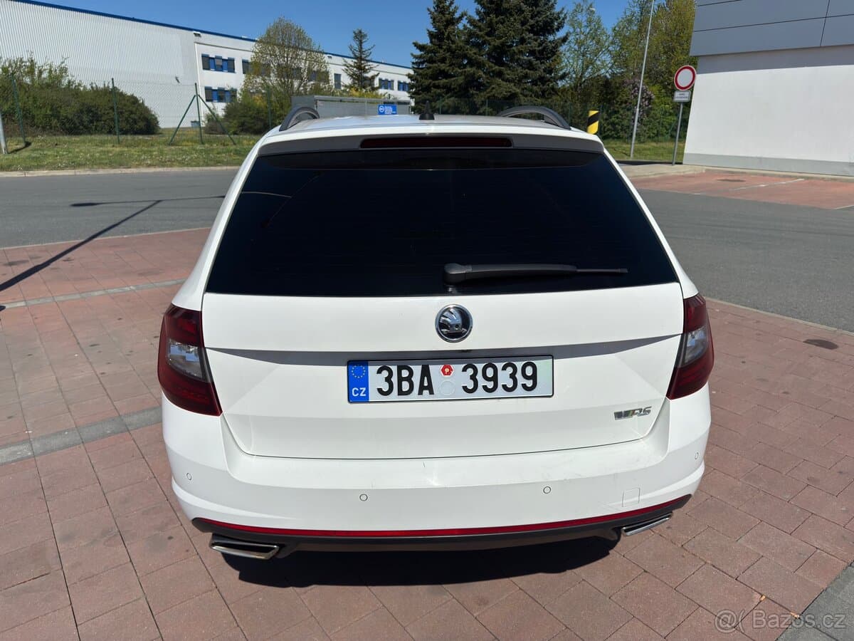 2015 Škoda OCTAVIA - 14
