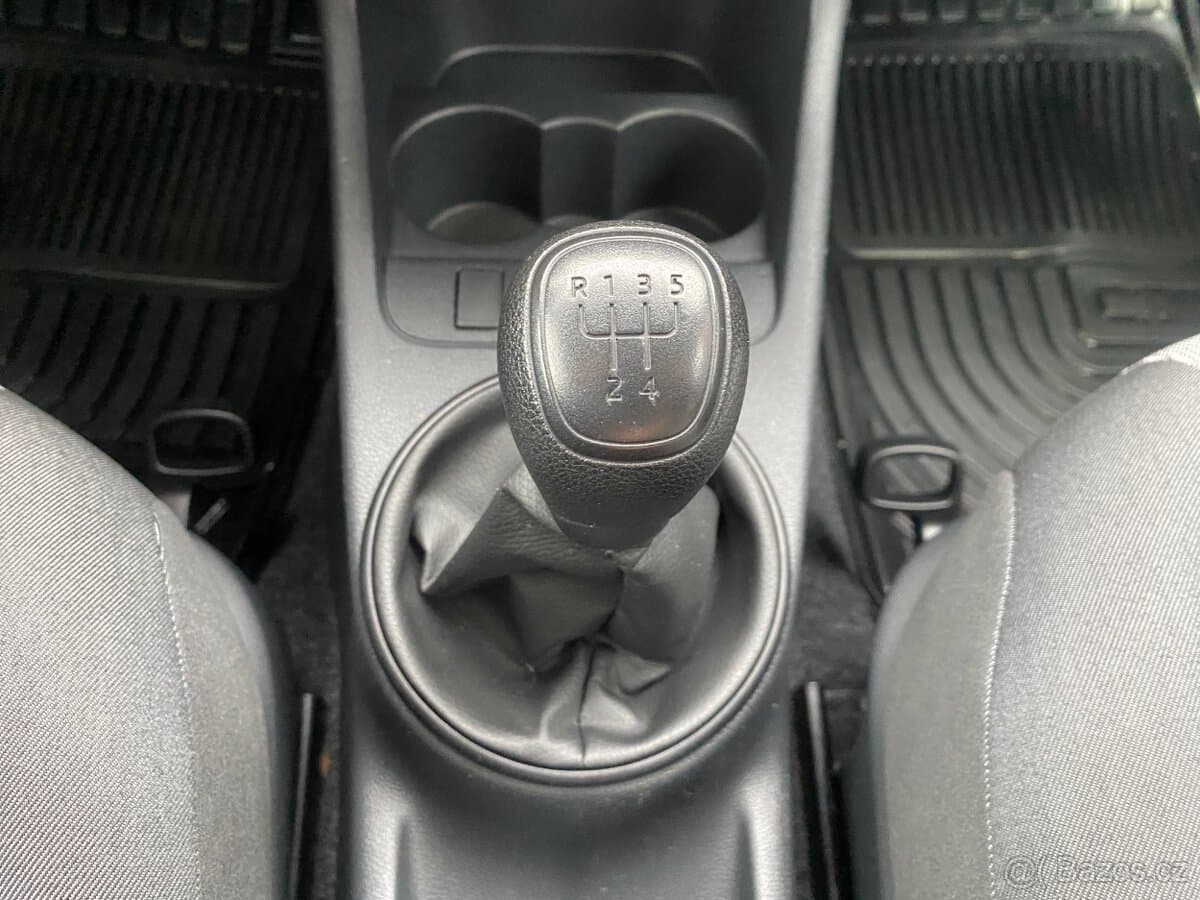 2014 Škoda FABIA - 14