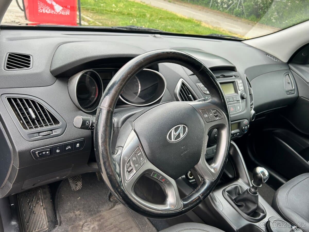 Hyundai ix35 - 14