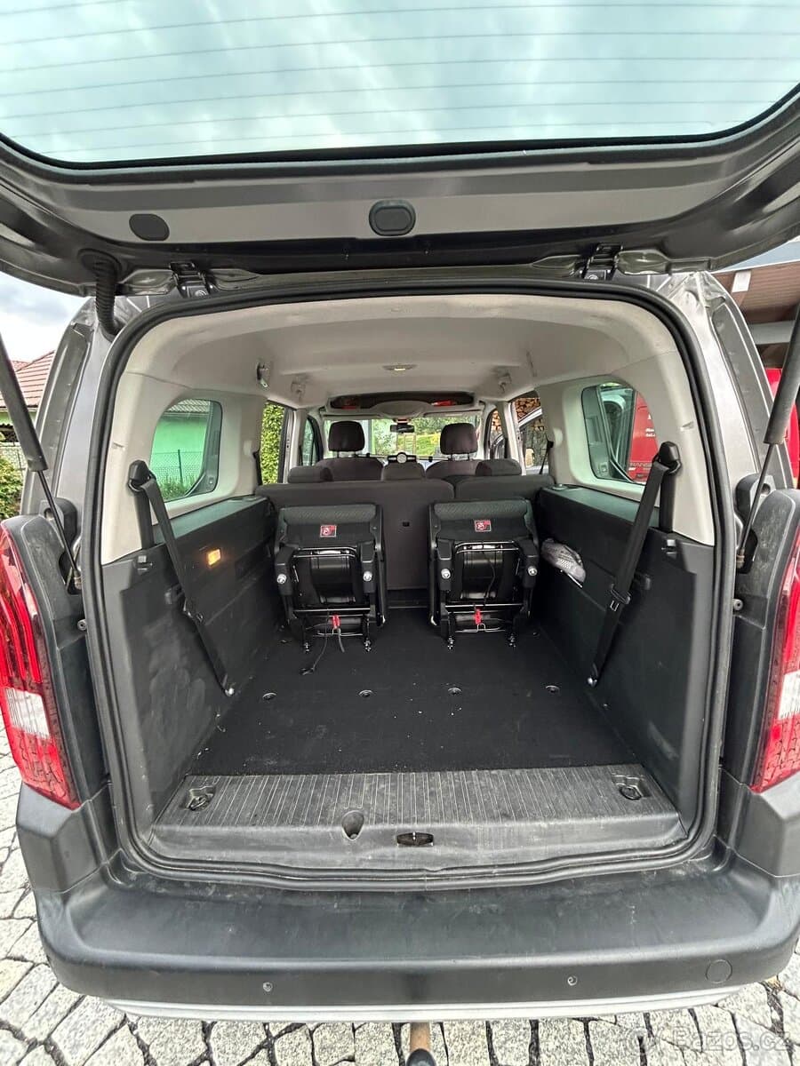 Peugeot RIFTER - 14