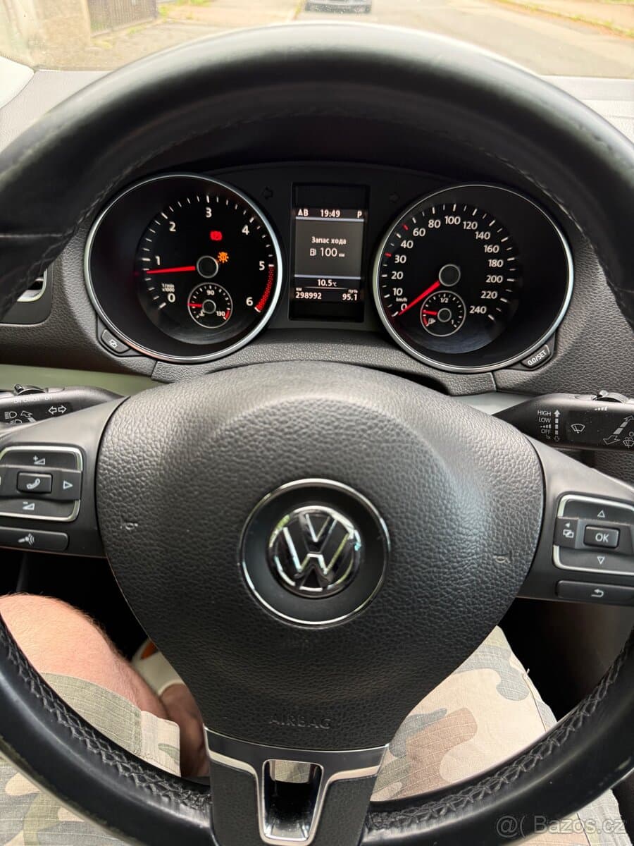 2012 Volkswagen GOLF - 14