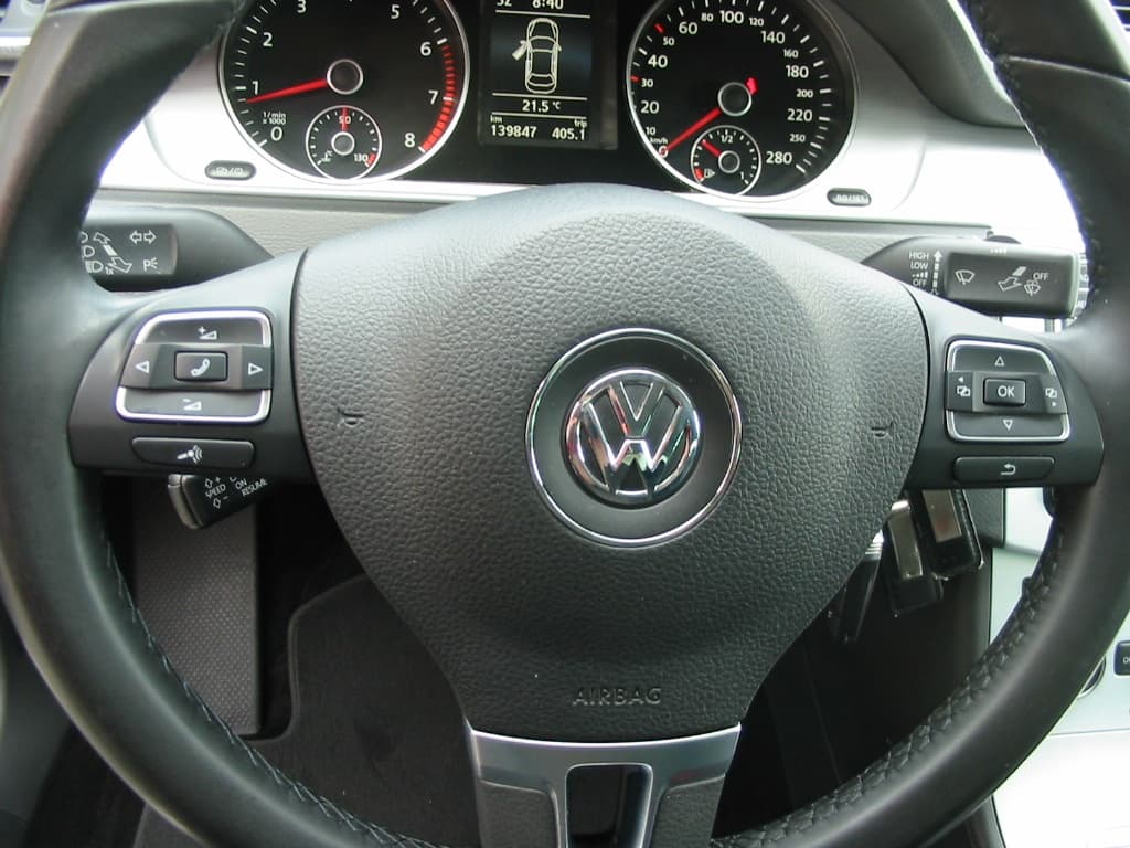 2016 Volkswagen PASSAT CC - 14