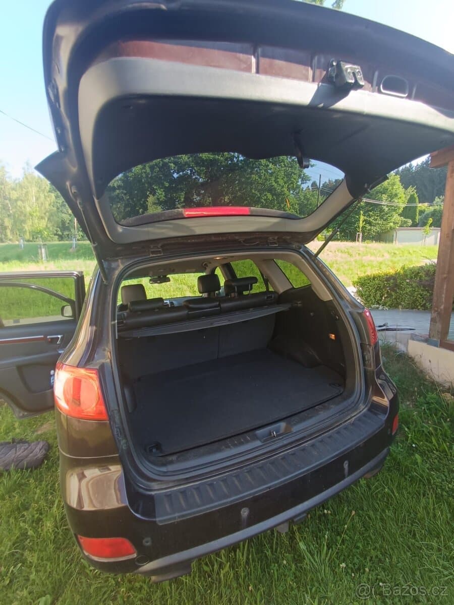 Hyundai SANTA FE - 14