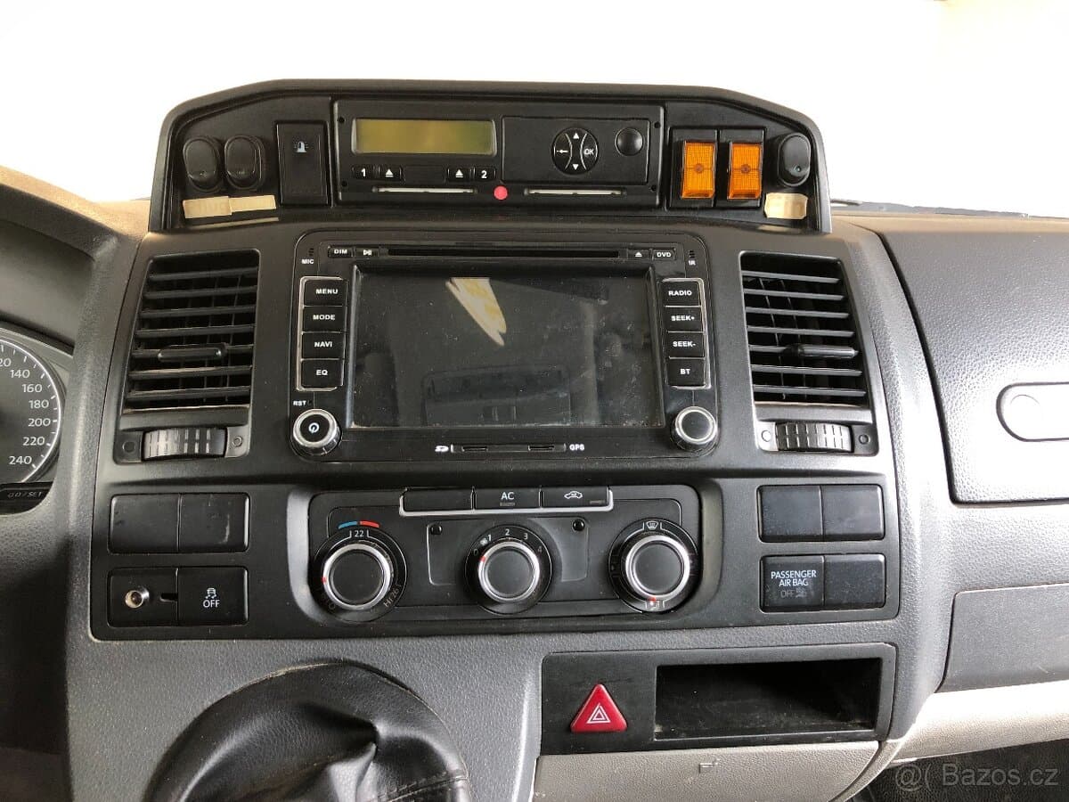 2010 Volkswagen TRANSPORTER - 14