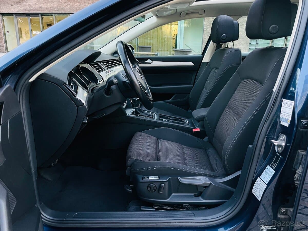2016 Volkswagen PASSAT - 14