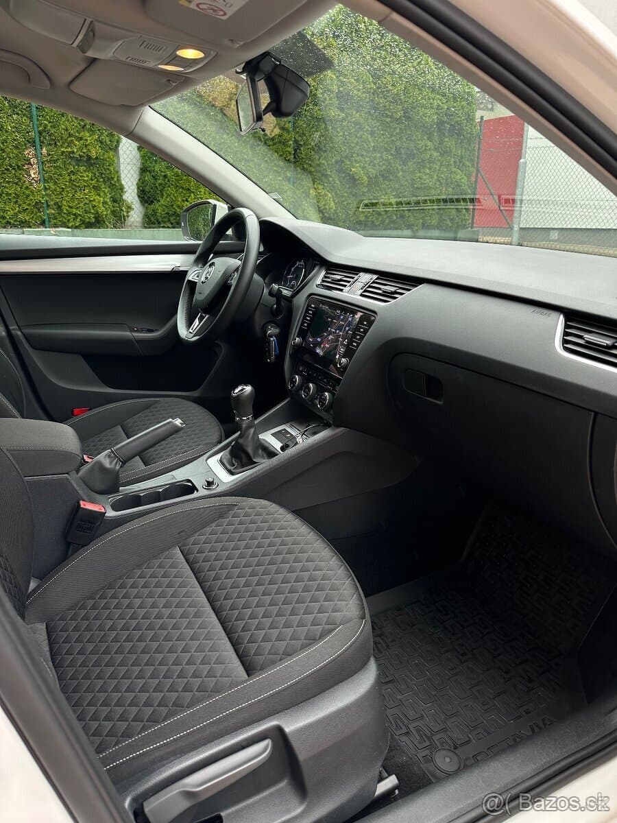 2018 Škoda OCTAVIA - 14