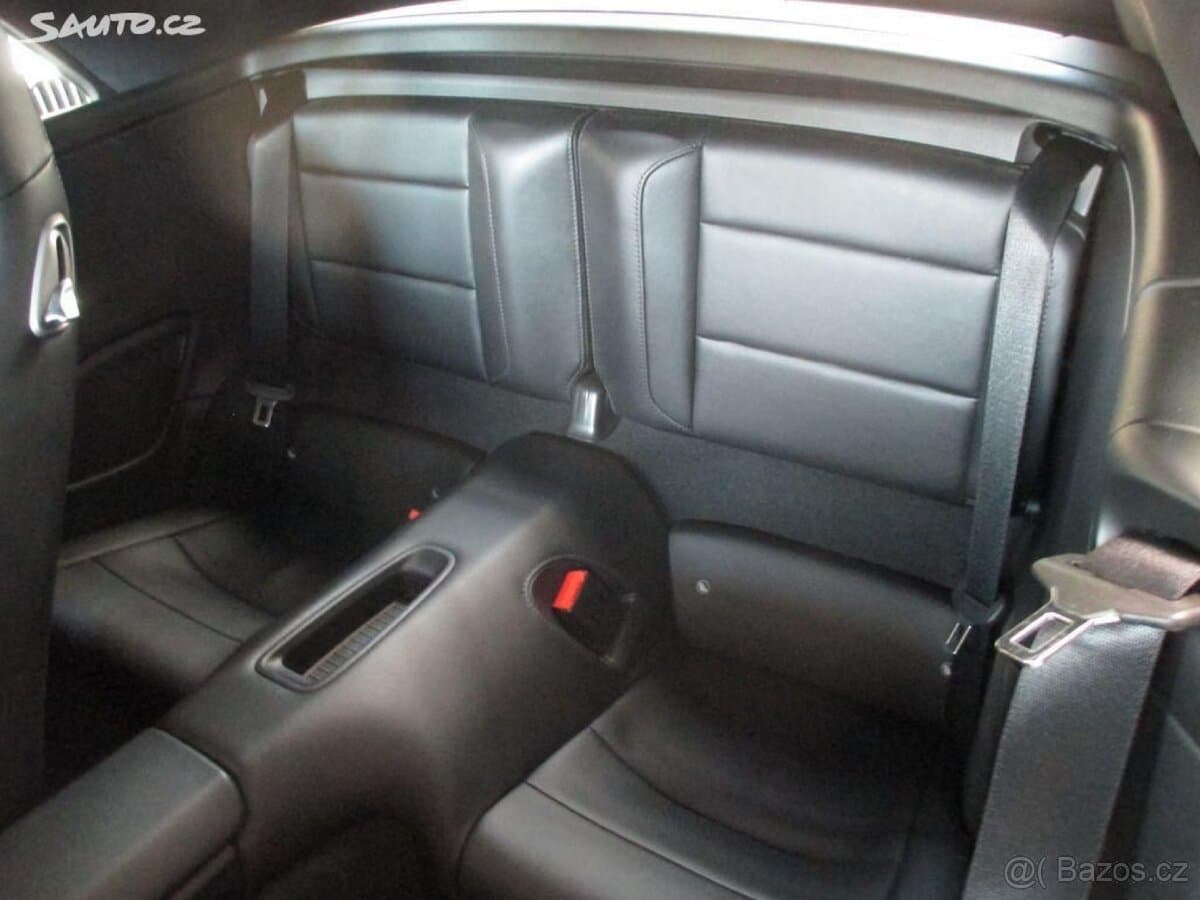 2015 Porsche 911 - 14