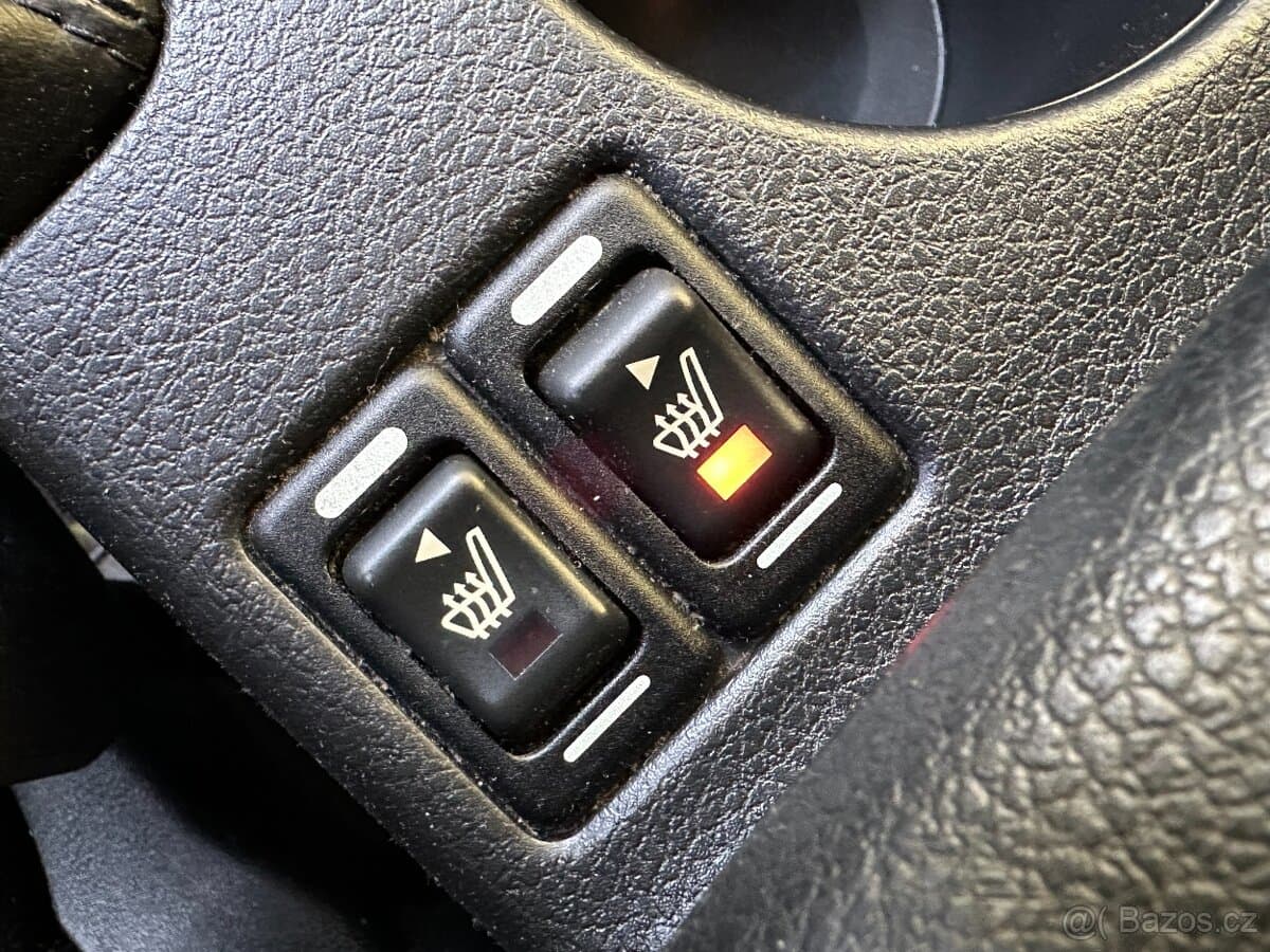 2016 Subaru IMPREZA - 14