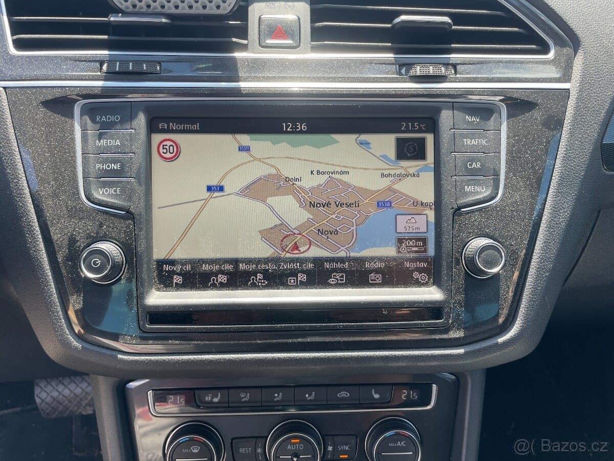 2016 Volkswagen TIGUAN - 14