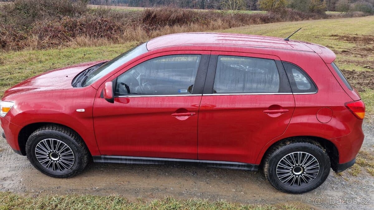 2015 Mitsubishi ASX - 14
