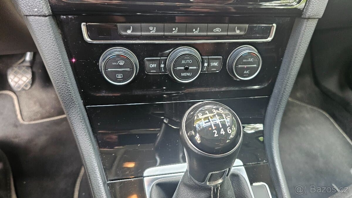2014 Volkswagen GOLF - 14