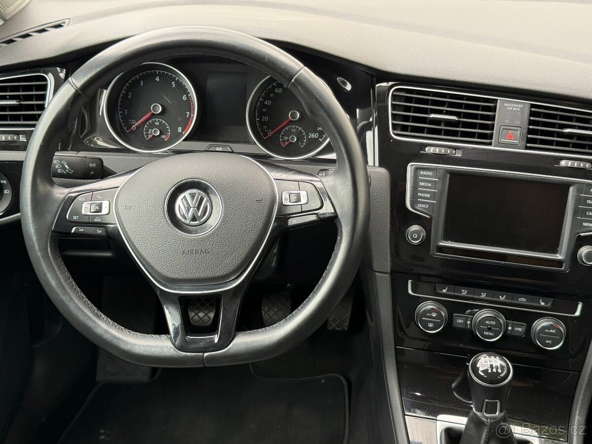 2015 Volkswagen GOLF - 14