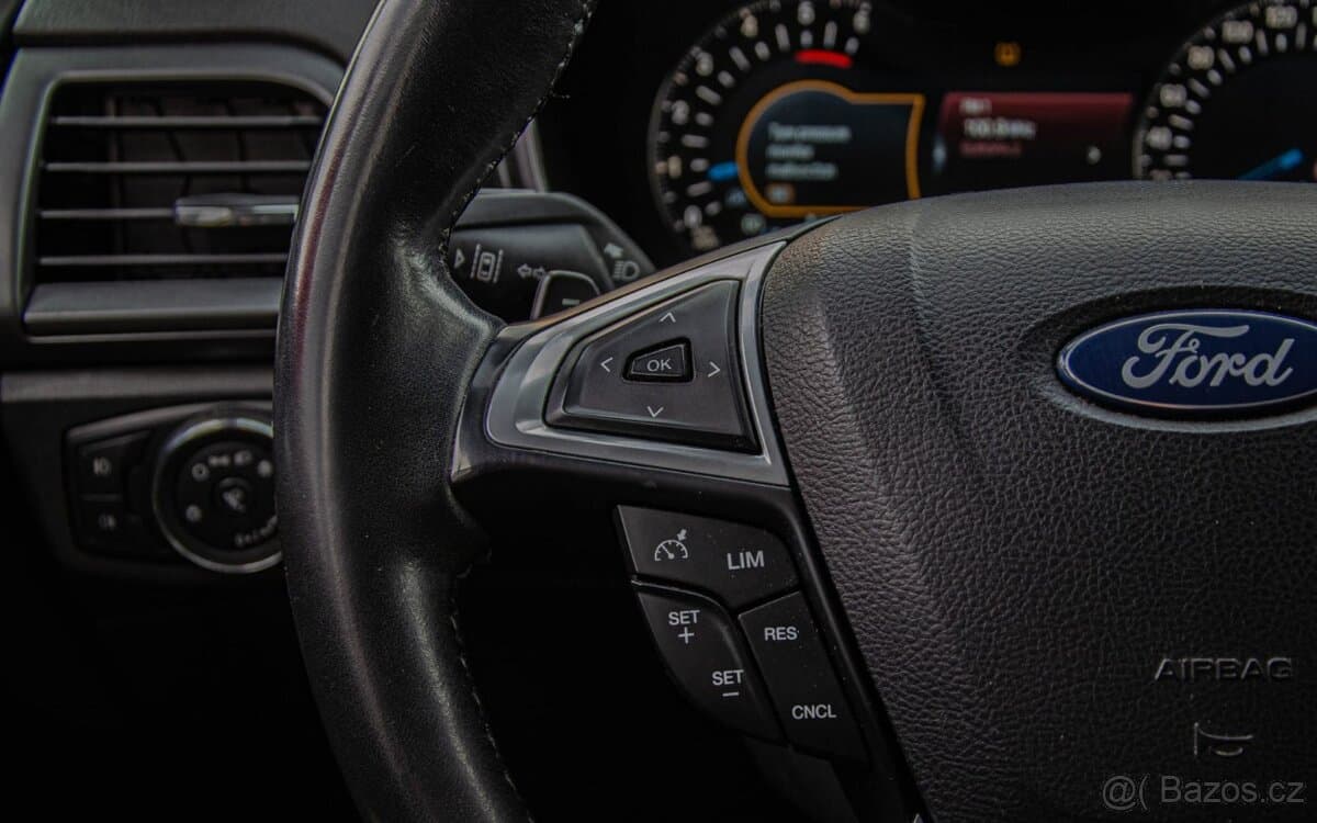 2015 Ford MONDEO - 14