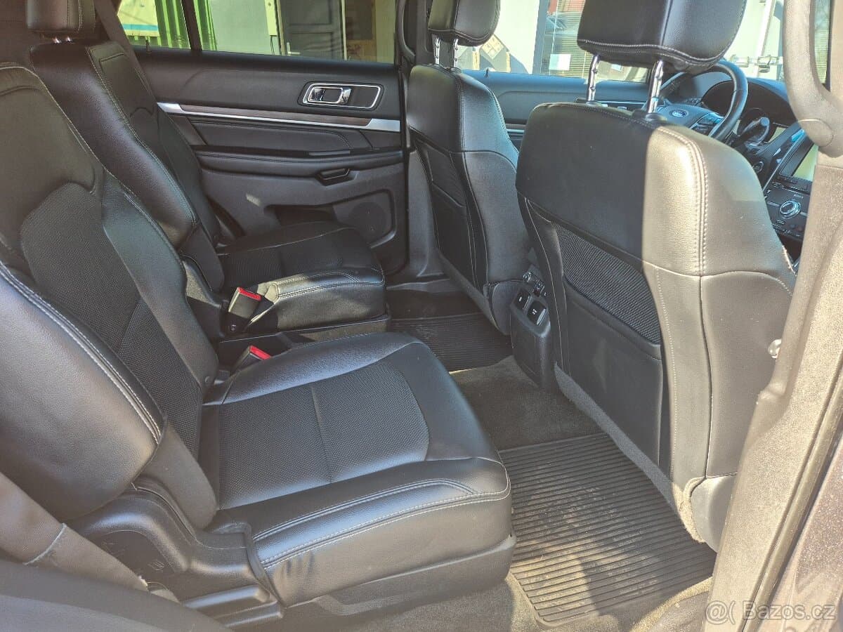 2015 Ford EXPLORER - 14