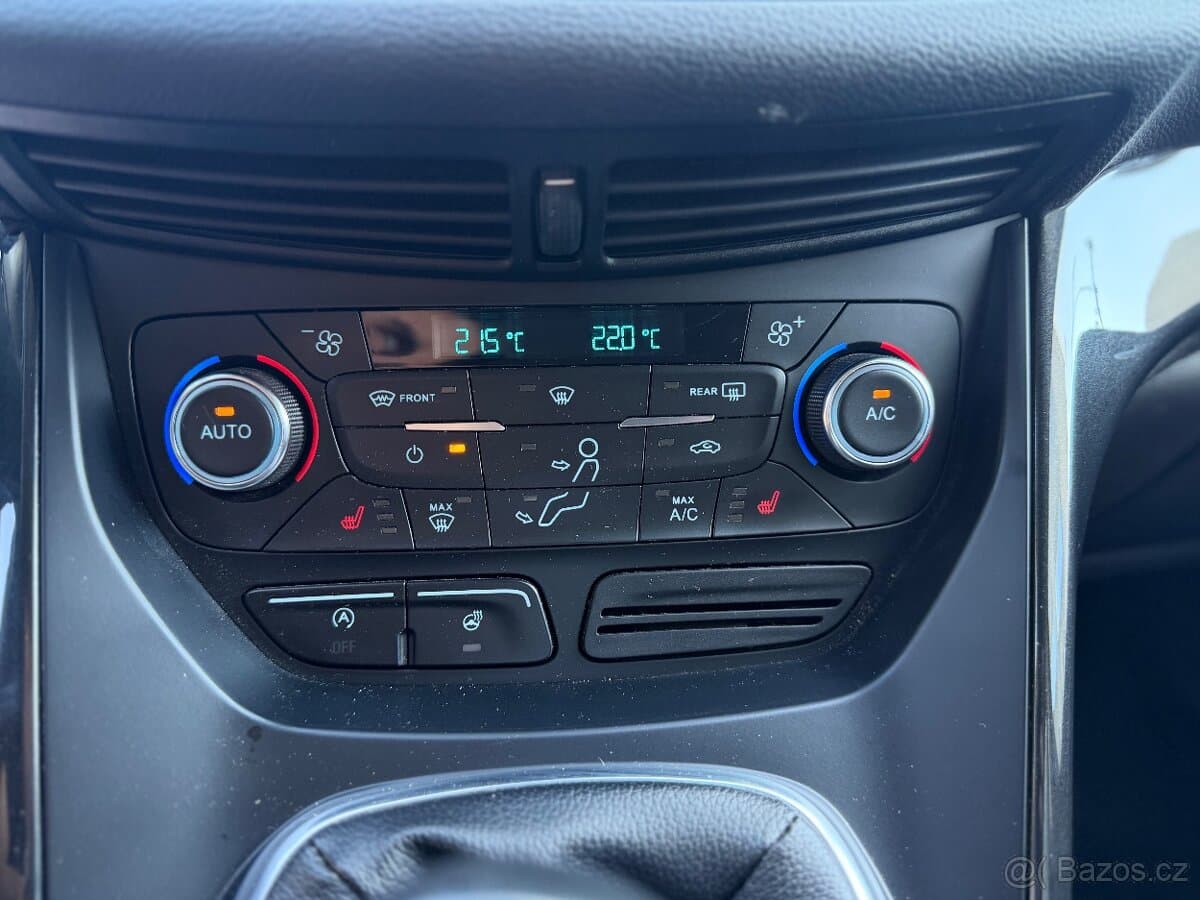 Ford KUGA - 14