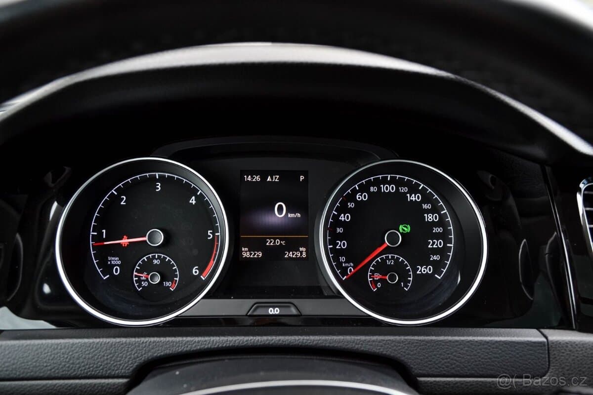 2016 Volkswagen GOLF - 14