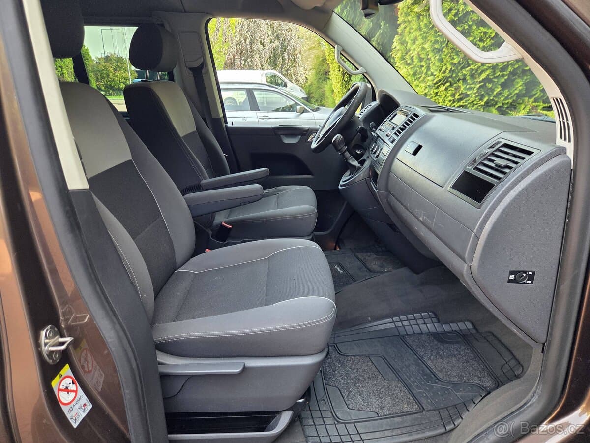 2010 Volkswagen MULTIVAN - 14