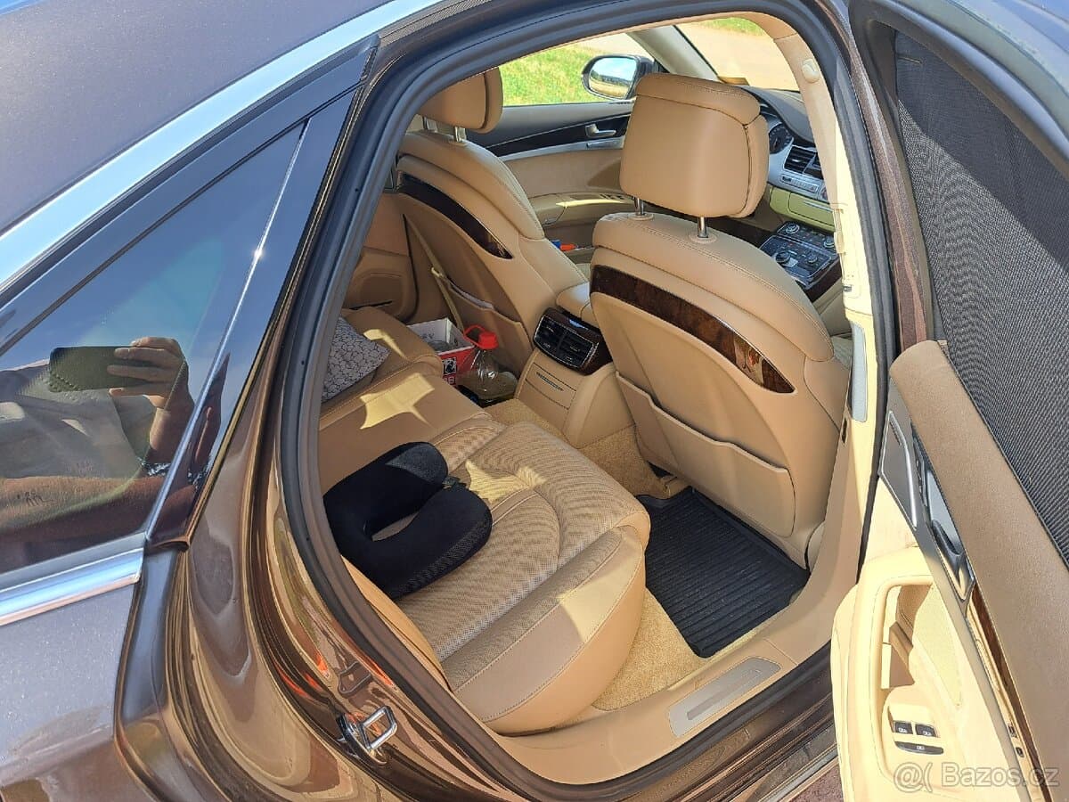 2014 Audi A8 - 14