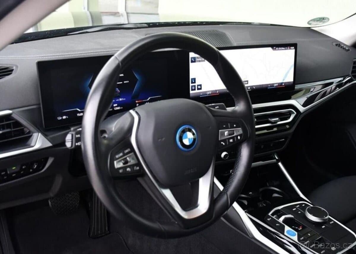 2023 BMW i4 - 14