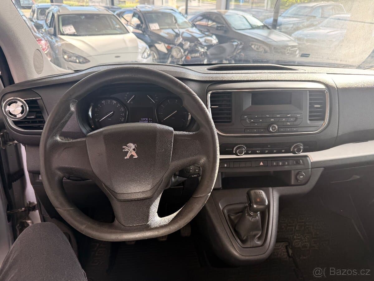 2017 Peugeot TRAVELLER - 14