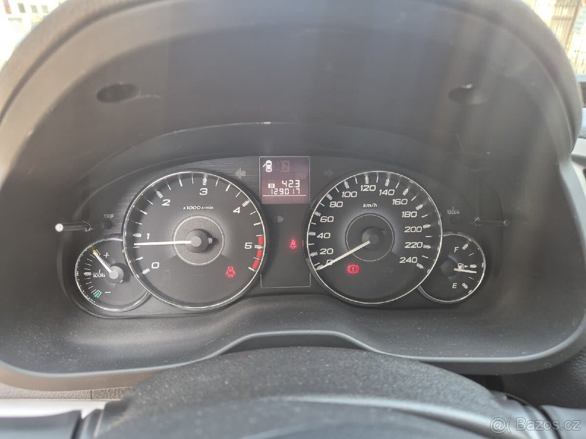 2011 Subaru OUTBACK - 14