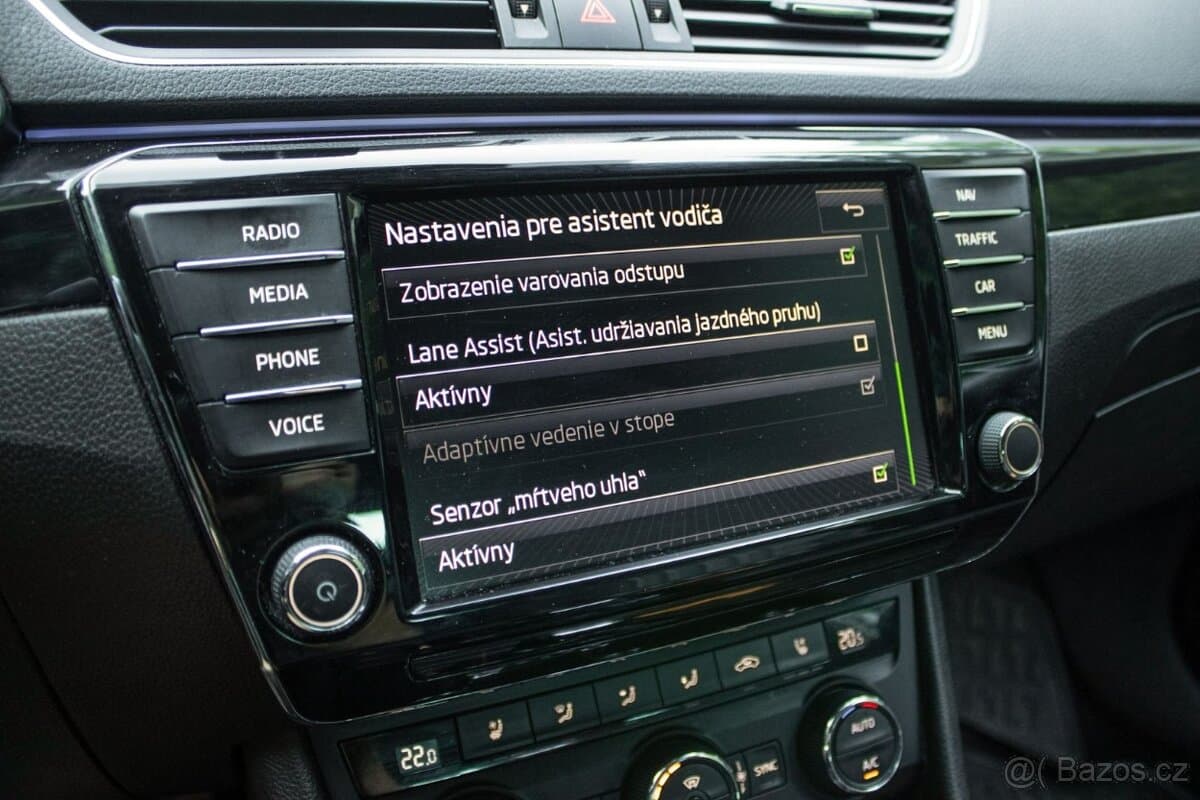 2016 Škoda SUPERB - 14