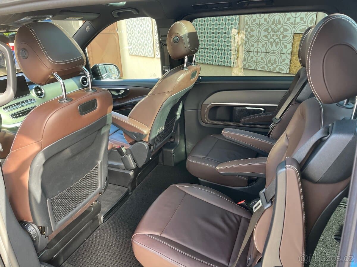 2019 Mercedes-Benz OSTATNÍ - 14