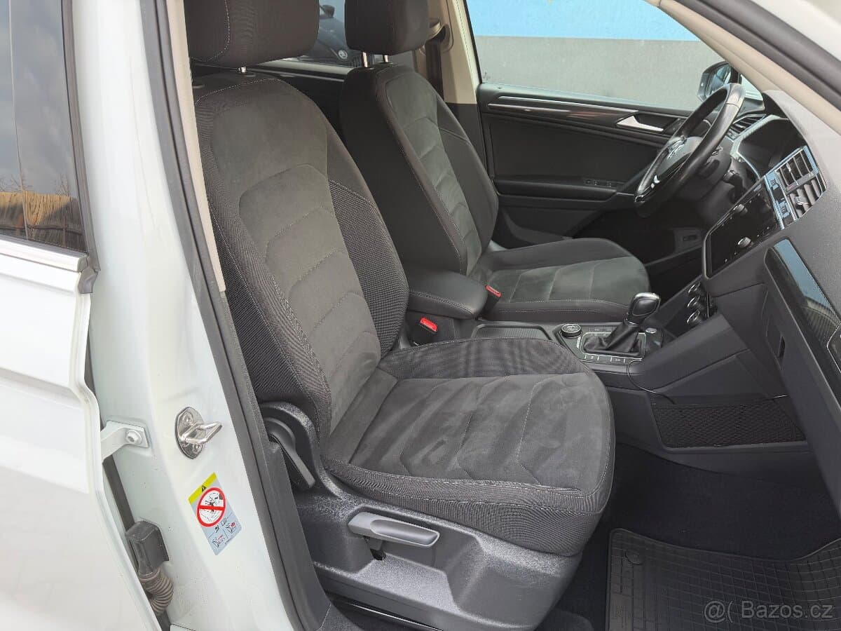 2018 Volkswagen TIGUAN - 14