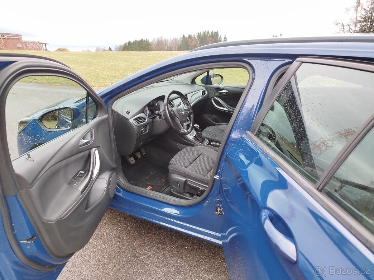 2020 Opel ASTRA - 14