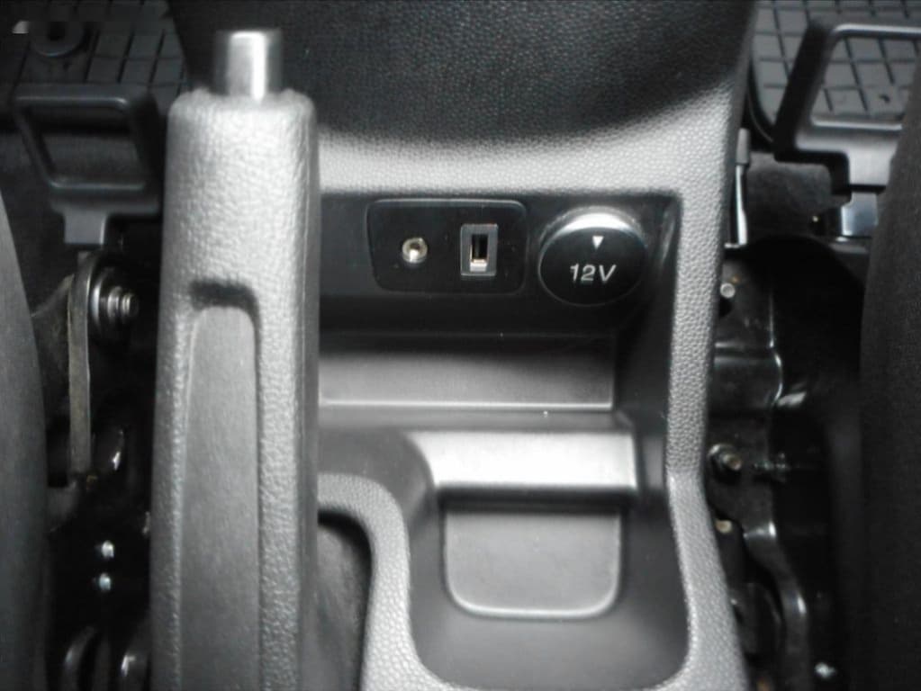 2016 Ford ECOSPORT - 14