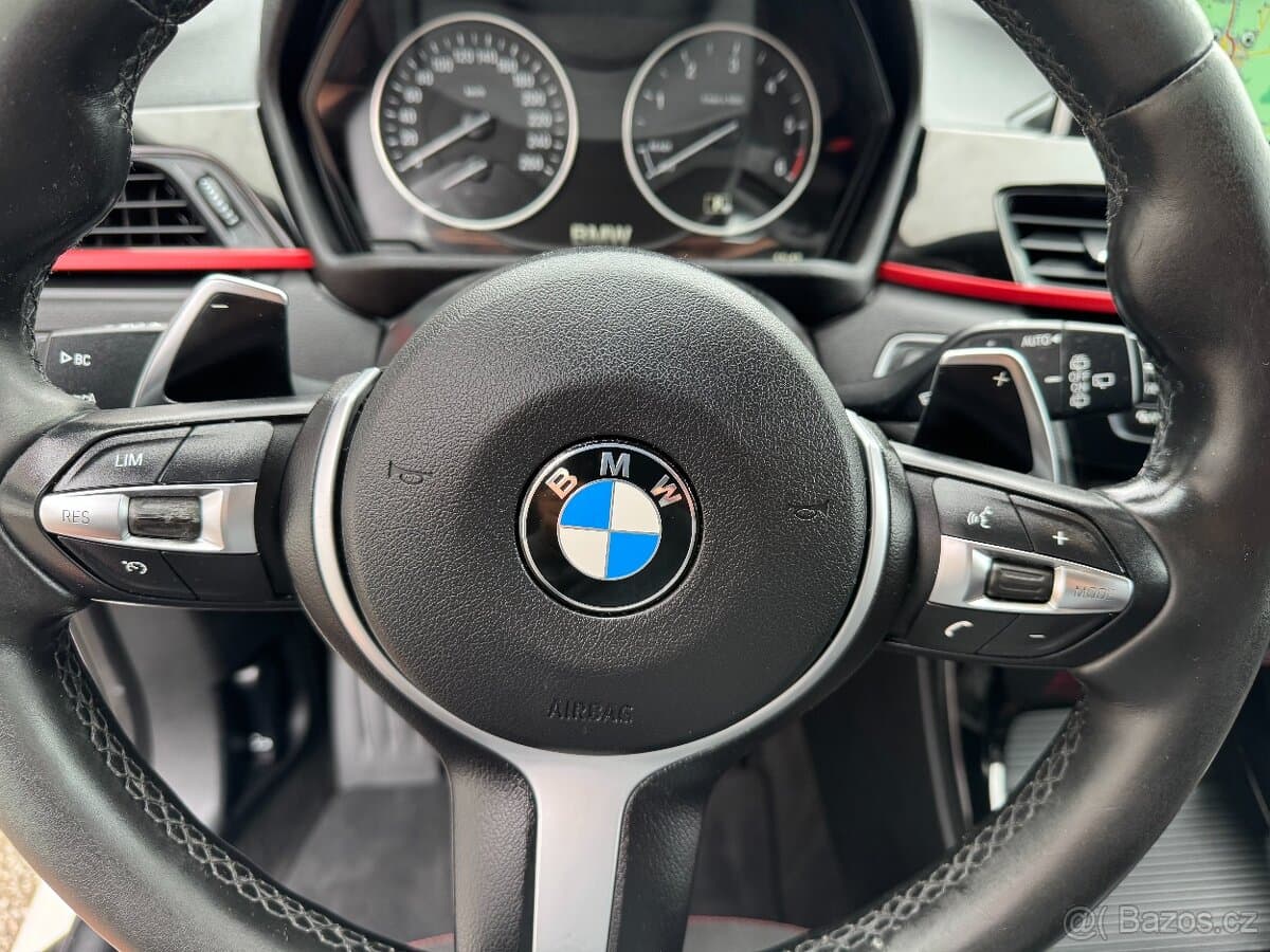 2016 BMW X1 - 14