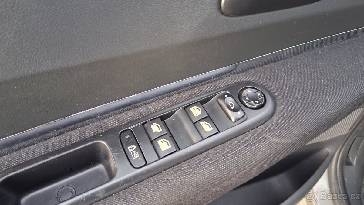 2011 Peugeot 3008 - 14