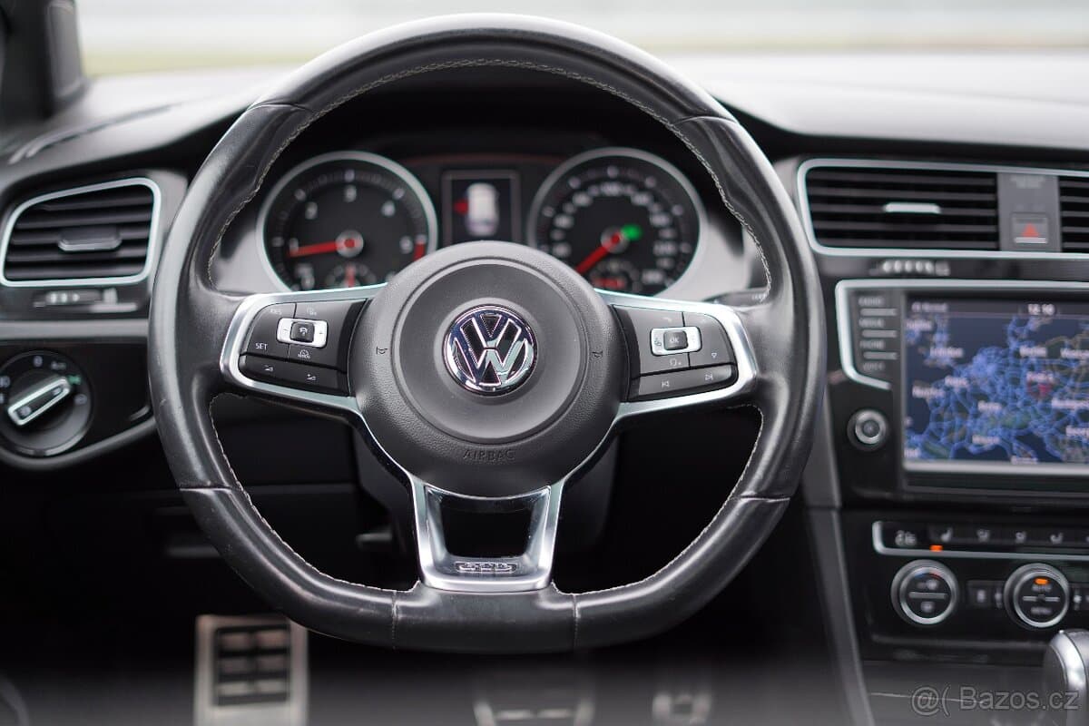 2016 Volkswagen GOLF - 14
