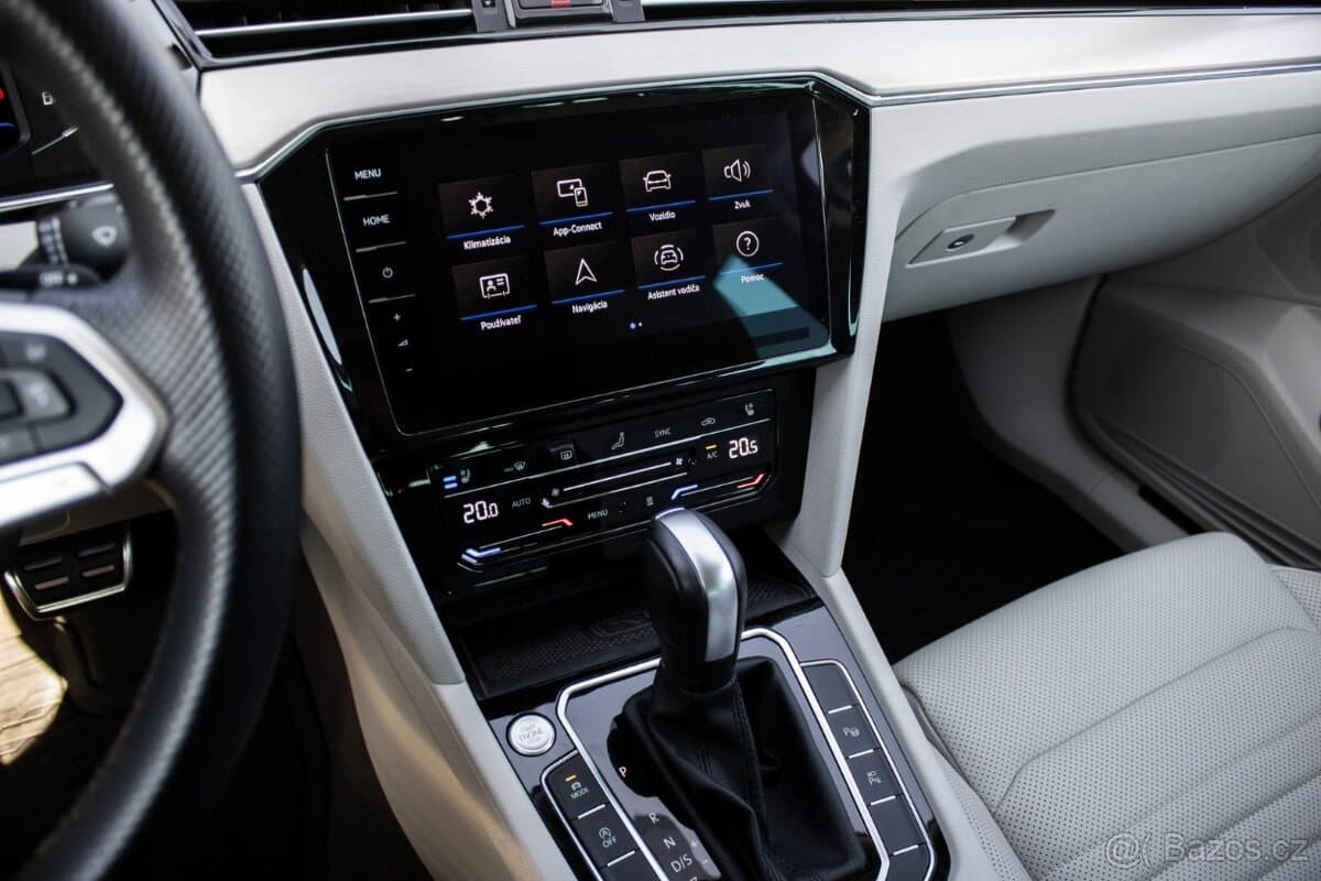 2022 Volkswagen PASSAT - 14